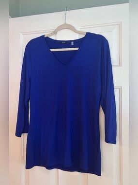 Tahari V-Neck Long Sleeve Top - Royal Blue Sz XL Never worn.